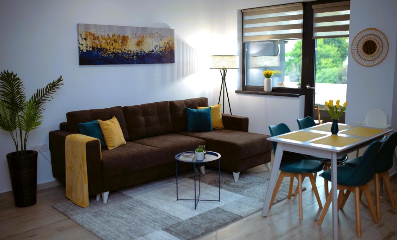 'Just Like Home' Apartment - With Private Parking Place Галац Екстер'єр фото